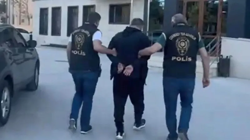8 yıldır aranan FETÖ’cü İstanbul'da yakalandı