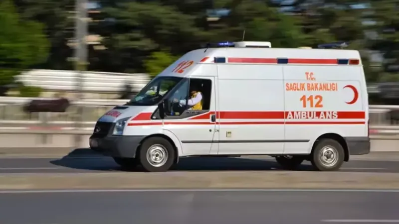 Adıyaman'da otobüs ve otomobil çarpıştı: 4 kişi yaşamını yitirdi
