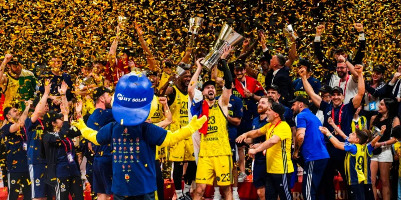 Ahmet Çakar Fenerbahçe'nin şampiyonluğundaki skandalı açıkladı