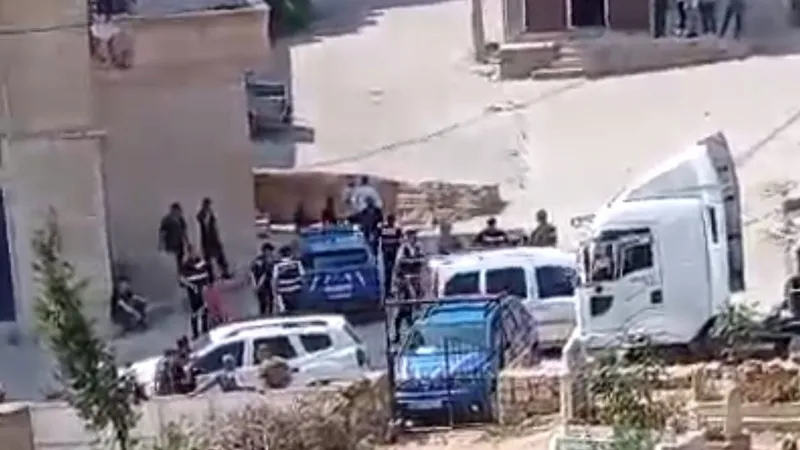Akraba ailelerin silahlı 'arazi' kavgası: Ölü ve yaralılar var