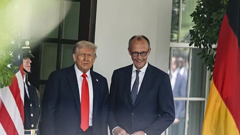 Ateşkes olmazsa yaptırım var! Donald Trump'tan Rusya ve Ukrayna'ya "çocuklar gibi kavga ediyorlar" benzetmesi | Putin ile yaptığı telefon görüşmesine atıfta bulundu