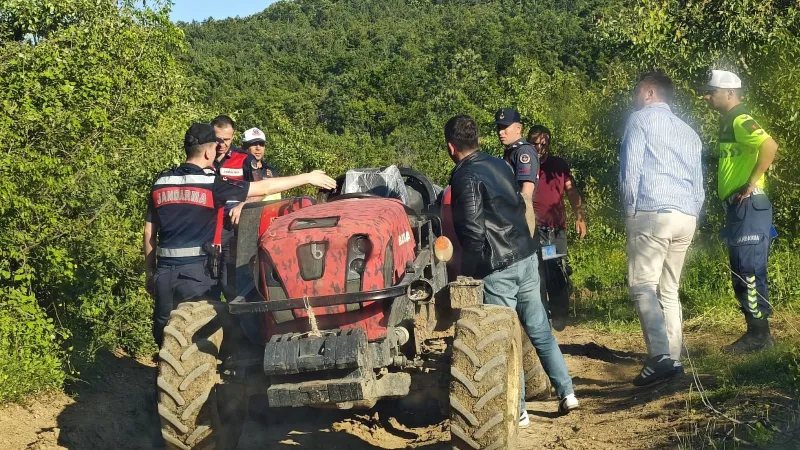 Traktör Faciası! Küçük Nur Babasının Traktörünün Altında Kaldı!