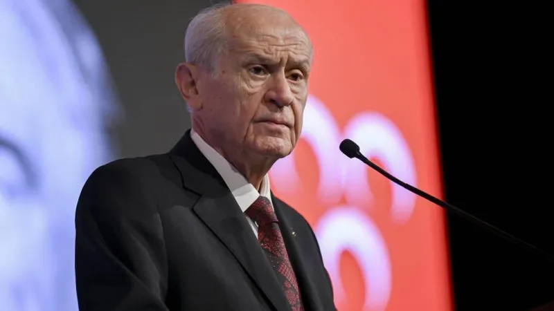 Bahçeli: Bazı NATO müttefiklerimiz taleplerimizi görmezden geliyorsa, Türkiye’nin her iki yöne bakma zamanı gelmiştir