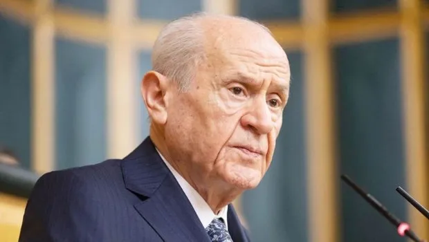 Bahçeli’nin okuma rutini