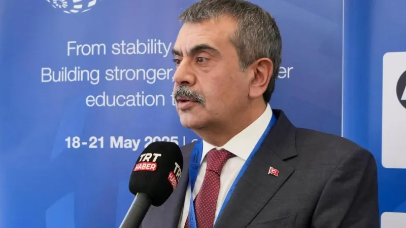 Bakan Tekin'den Şok Sözler: Barışın Tek Yolu Eğitim Mi?