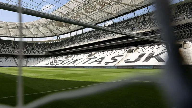 Beşiktaş Karagümrük Deplasmanında! Kartal'da Şok Eksikler ve Sürpriz Dönüş