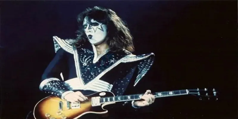 Efsane Gitarist Ace Frehley'in Ölüm Nedeni Şok Etti!
