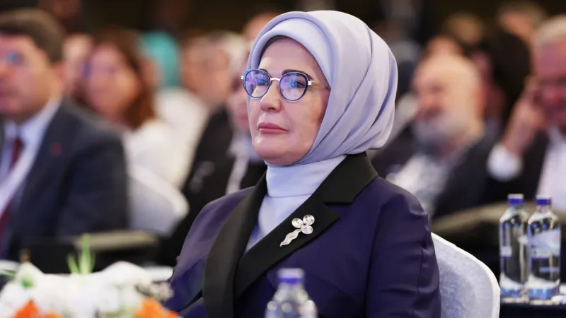 Emine Erdoğan'dan 10 Kasım mesajı