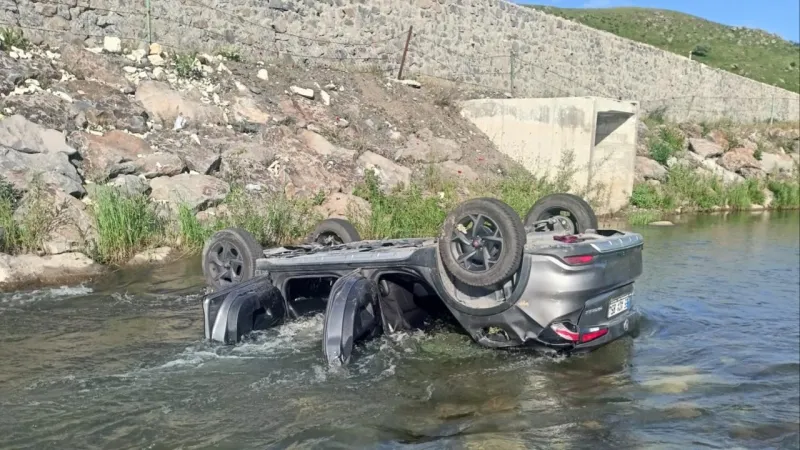 Erzurum'da feci kaza: Aynı aileden 3 kişi hayatını kaybetti