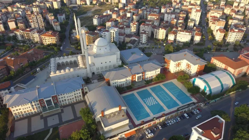 Halk TV yazarı Şahin Aybek: Eğitimde kaynaklar ihtiyaçlara değil siyasal tercihlere göre dağıtılıyor