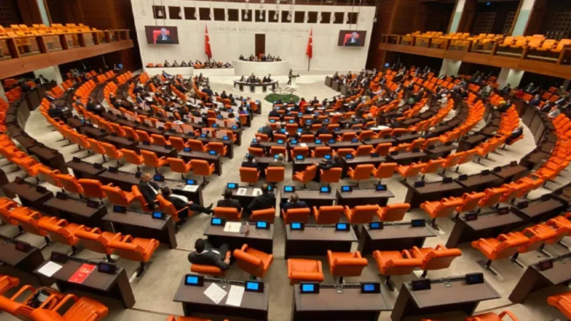 İnfaz Yasası Meclis'te! Kimler Serbest Kalacak? Şok Detaylar!