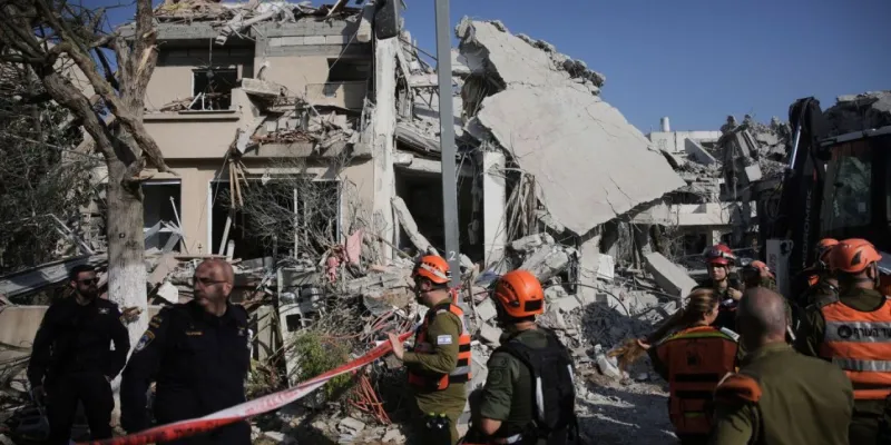 İsrail üç cephede savaşıyor: Hamas'ın saldırısında ölenler var