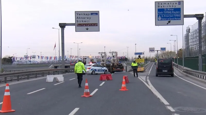 İstanbul'da Hangi Yollar Kapalı? Maraton Nedeniyle Trafik Alarmı!