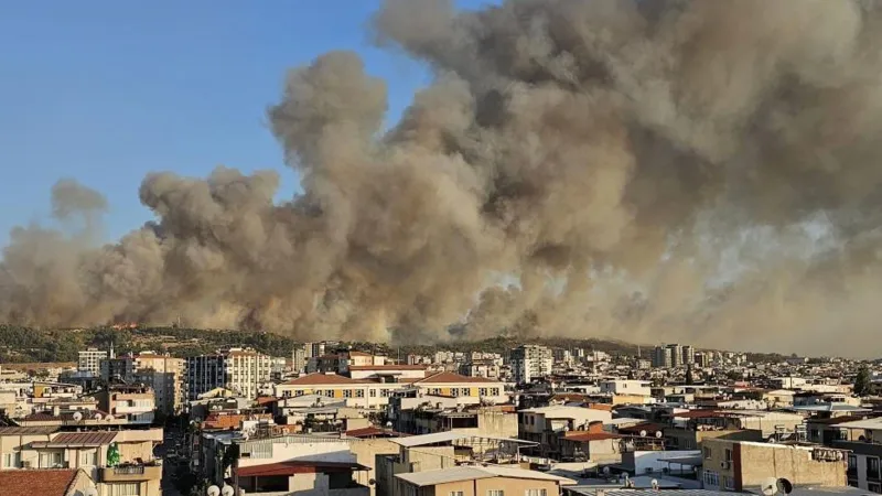 İzmir'deki orman yangınları kontrol altında