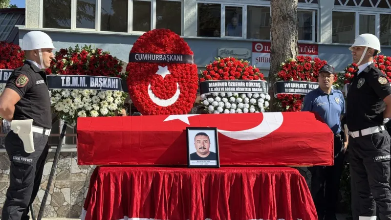 İzmir'deki yangında şehit olan orman işçisinin cenazesi Konya'da defnedildi