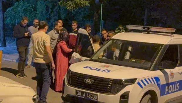 Kayseri'de 12 yaşındaki çocuk, üvey babasını kalbinden bıçaklayarak öldürdü
