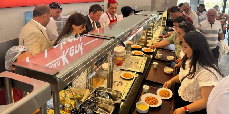 Bursa'da Ücretsiz Yemek Şöleni! Kent Lokantası Kapılarını Açtı