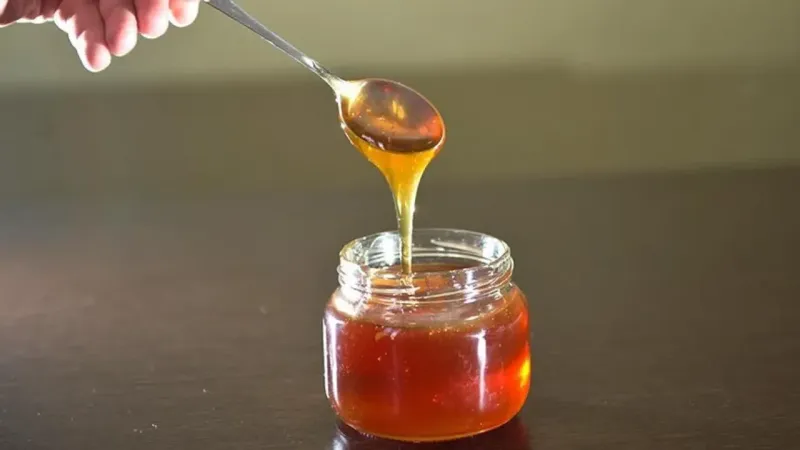 Marketlerin vazgeçilmeziydi! Ünlü bal markası hileli çıktı