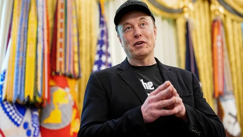 Musk’tan üçüncü parti hazırlığı! Seçimi şimdiden başlattı
