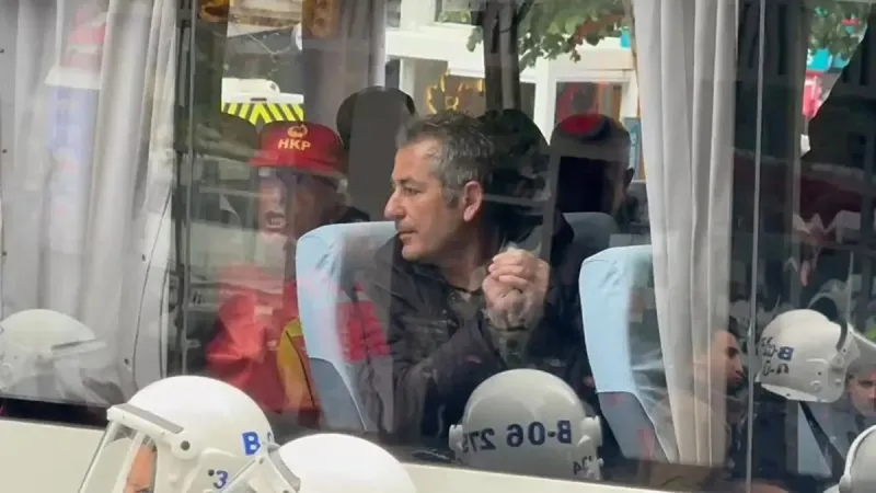1 Mayıs Alarmı! İstanbul'da 384 Gözaltı: Neler Oluyor?