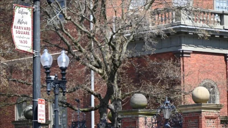 Harvard'a Şok! ABD Eğitim Bakanlığı Fonları Kesti!