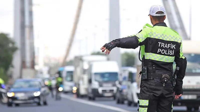 Ankara'da Trafik Alarmı! Hangi Yollar Kapalı? İşte Alternatif Rotalar