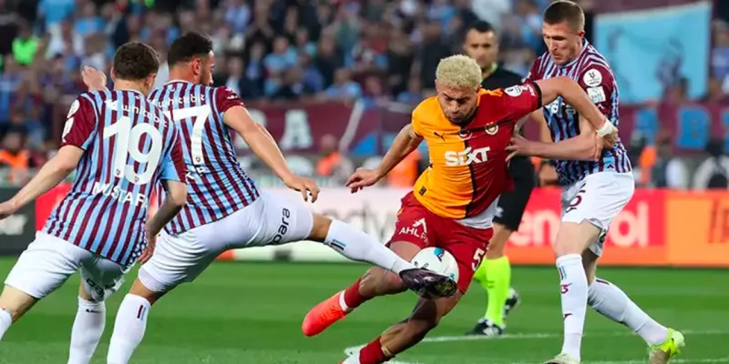 Trabzonspor'da Şok! Uğurcan Çakır Galatasaray Maçında Yok Mu?