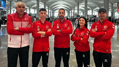 Curlingde Türk Rüzgarı! Genç Milli Takım Kanada'da Şampiyonluk Peşinde!