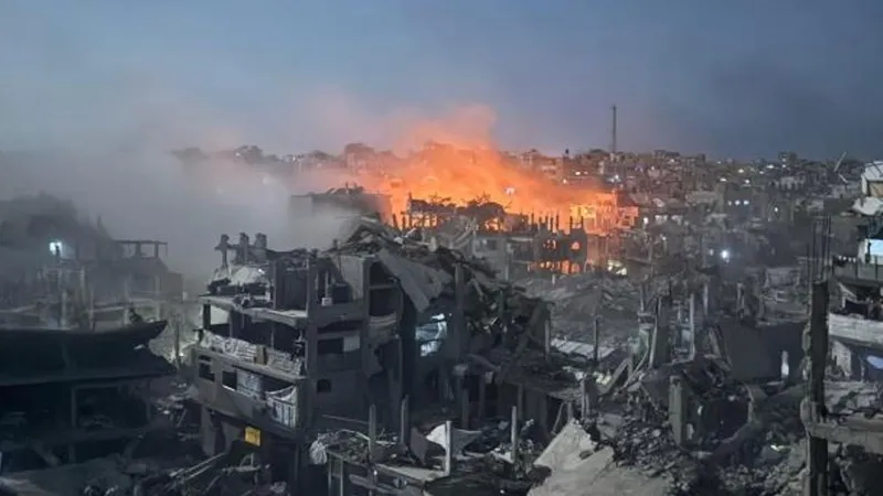 Gazze'de Kan Donduran Gece! İsrail'den Bomba Yağmuru!