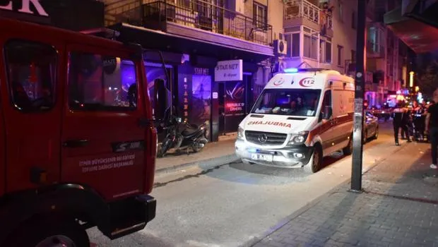 İzmir'de Gaz Alarmı! Patlama Anı Kamerada: 4 Yaralı