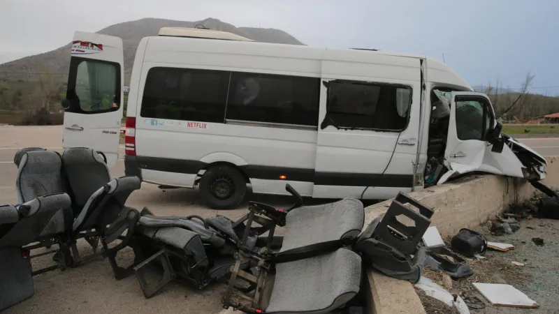 Tokat'ta İşçi Servisi Kazası: 21 Kişi Yaralandı