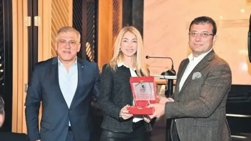 Ruhsat karşılığı villa MASAK raporunda! Ekrem İmamoğlu'nun Beylikdüzü'ndeki rüşvet ağı tescillendi! Kameroğlu inşaat Metro Home için...