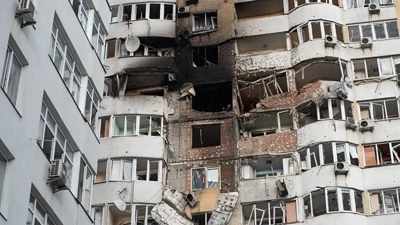 Kiev'de İHA Dehşeti: Rusya'dan Saldırı! Ölü ve Yaralılar Var!
