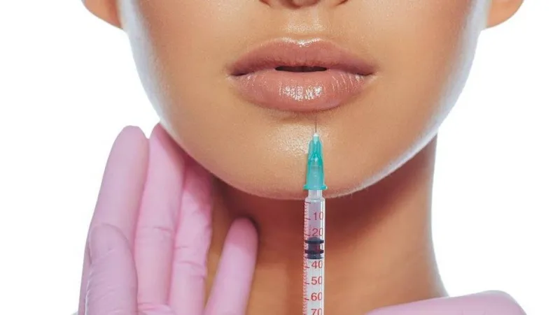 Sağlıkta Sosyal Medya Yasağı! Doktorlar Artık Reklam Yapamayacak Mı?