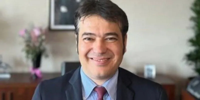 'Saldıranlar serbest, biz Silivri'deyiz'