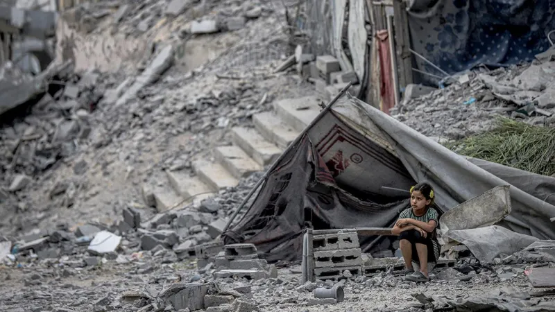 Soykırımcı İsrail'den Gazze'yi tamamen işgal planı