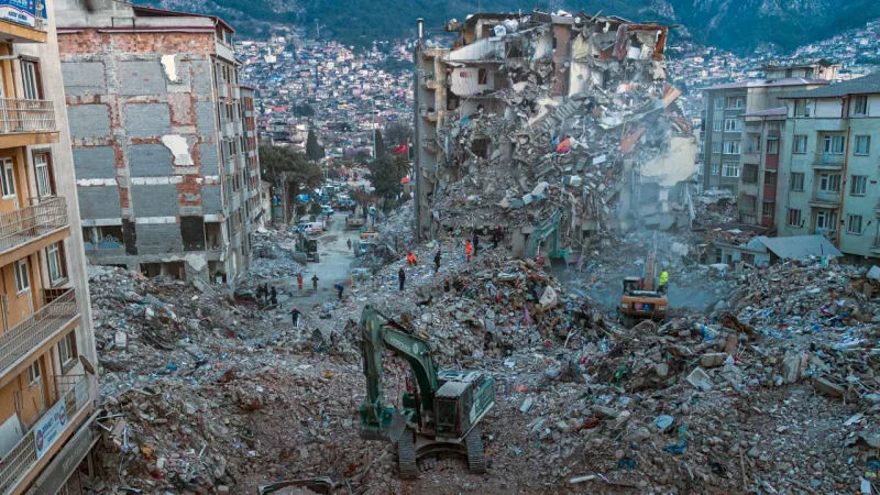 Yeni düzenlemeyle deprem hasarlarından ustalar da sorumlu tutulacak